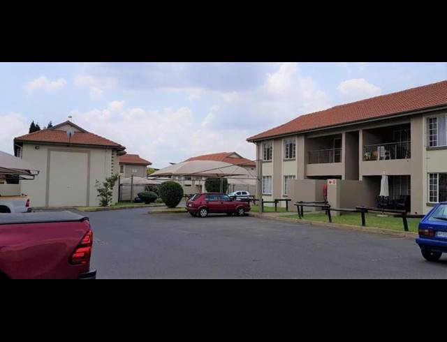 2 BEDROOM APARTMENT FOR SALE IN RYNFIELD